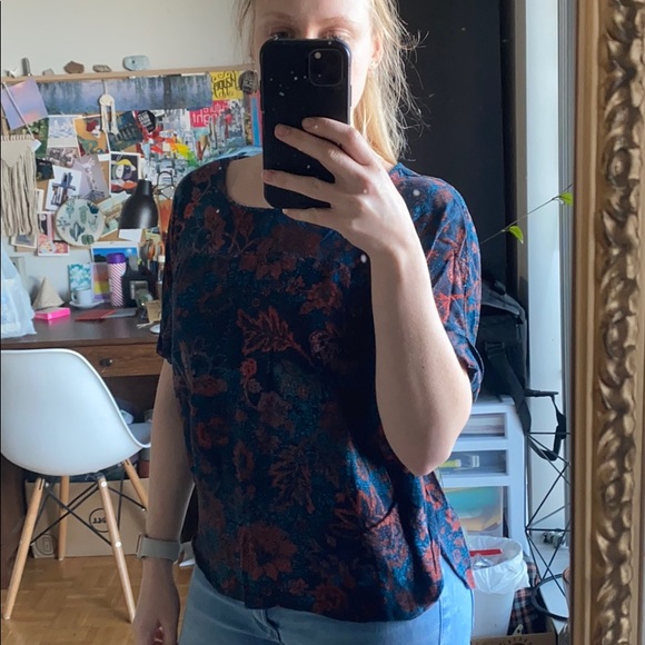 Floral Tshirt - Picture 3 of 3